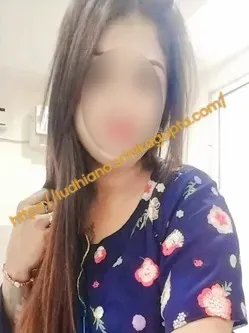 Housewife escort ludhiana for mature company